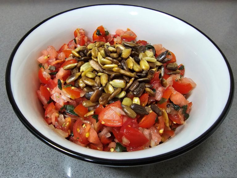 Rezept Tomate-Melonen-Salat - Corina Puskaric